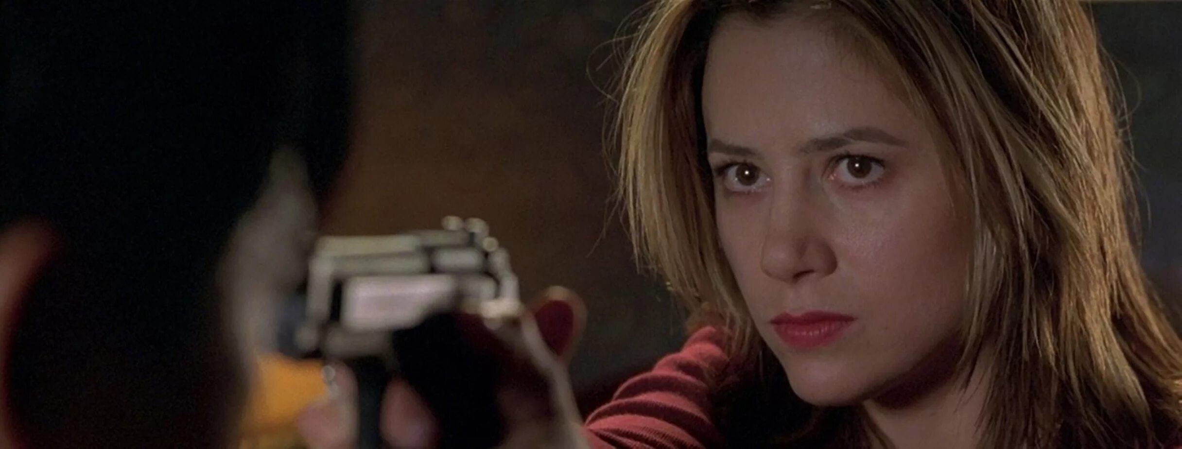 12 убийц. The replacement killers фильм 1998. убийца фильм 1998. мира сорвино убийцы на замену. убийцы на замену фильм 1998 кадры.