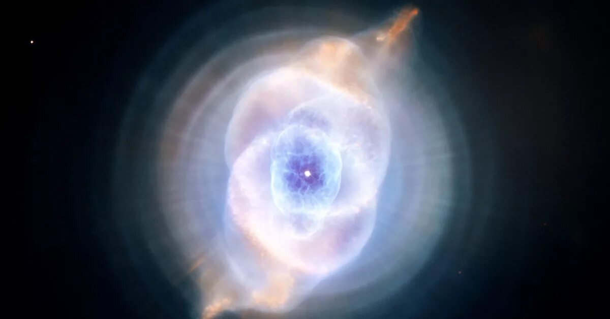 Звезда вольфа. Туманность Вольфа Райе. Звезда Вольфа Райе. Планетарная туманность кошачий глаз. Туманность кошачий глаз, или NGC 6543,.