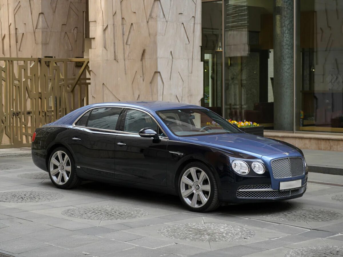 Bentley Flying Spur 1. Bentley Flying Spur 2021 Black. Bentley Flying Spur черный. Bentley Flying Spur 2015. Бентли continental flying spur 2007