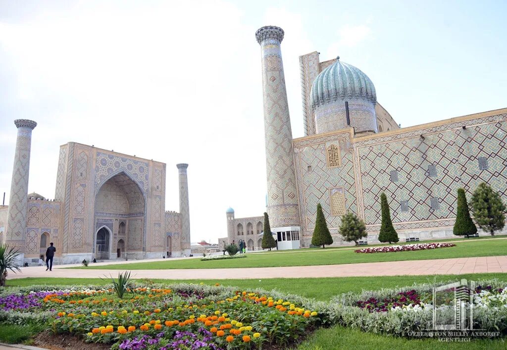Самарканда 4 выпуск. Регистан самарканд узбекистан. Медресе шердор самарканд. Обсерватория тамерлана самарканд. Медресе улугбека самарканд.