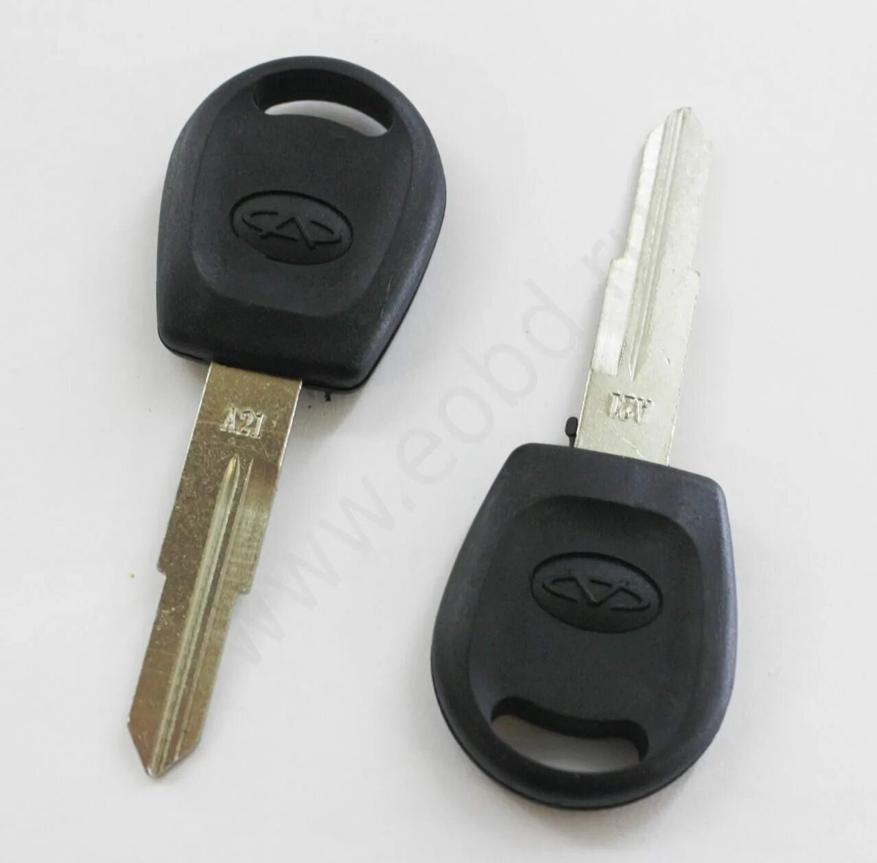 14 fora. Чип ключ для чери Тиго2.4. Chery indis ключ зажигания. Выкидной ключ для автомобиля Chery Tiggo t 11. Брелок с иммобилайзером для Chery Tiggo t11.