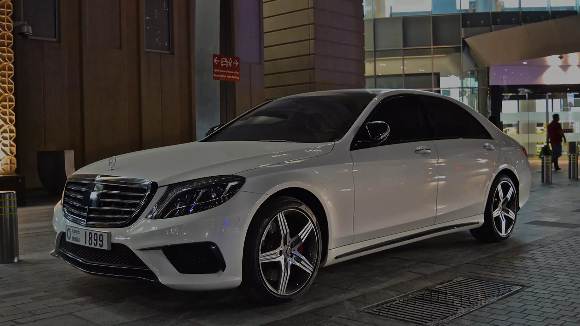 Аренда s класс. Mercedes Benz s63 AMG w222. Мерседес s63 AMG w222 белый. Mercedes Benz s63 AMG w222 белый. Mercedes 222 AMG.