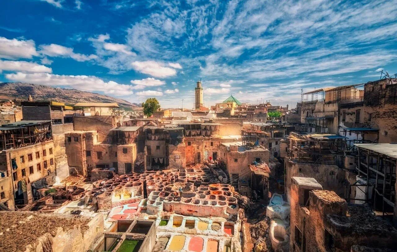 Morocco travel. Фес город в Марокко. Город Фес в Марокко достопримечательности. Марокко Фес Медина. Шефшауэн Марокко.