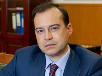 Министр экономики омской