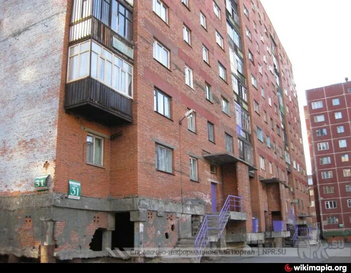 Талнах ул. Талнах ул космонавтов 11. Талнах космонавтов 16. Талнах улица космонавтов. Норильск космонавтов 29.