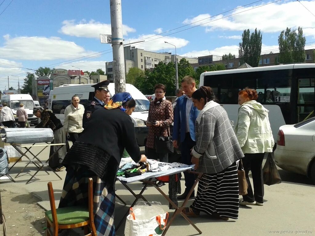 работа рынок пенза. рынок на петухе пенза. крытый центральный рынок пенза. пенза китайский рынок. крытый центральный рынок пенза.