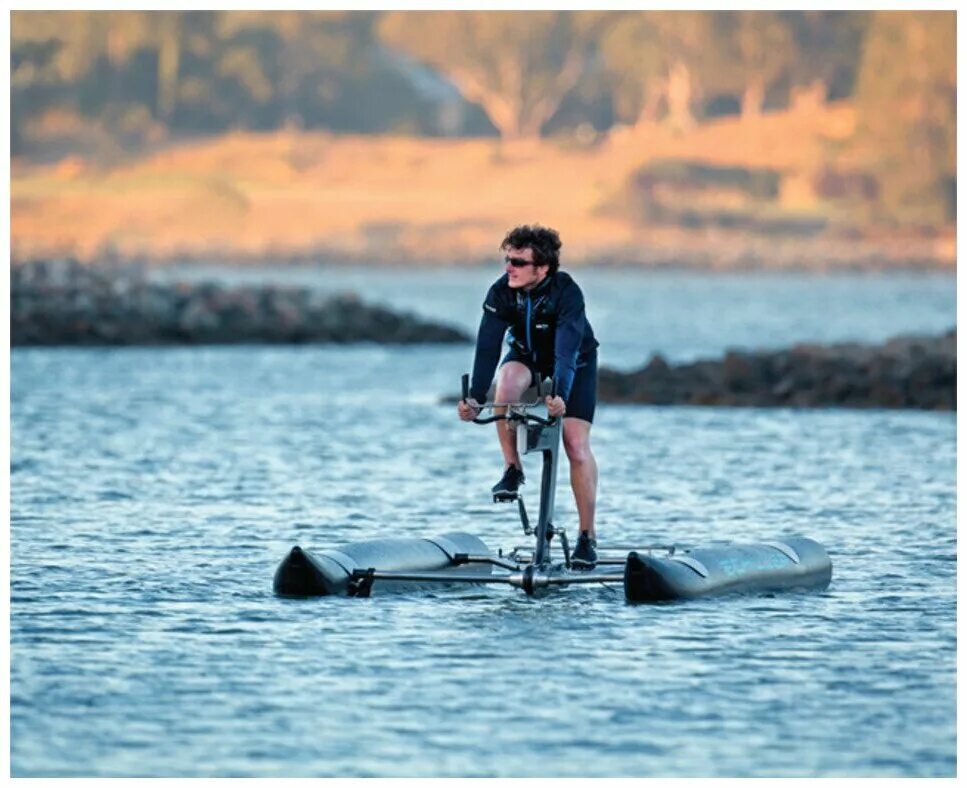 Water bike. Водный велосипед Schiller. Велокатамаран Schiller. Водный велосипед на лыжах. Водный велосипед на 1.