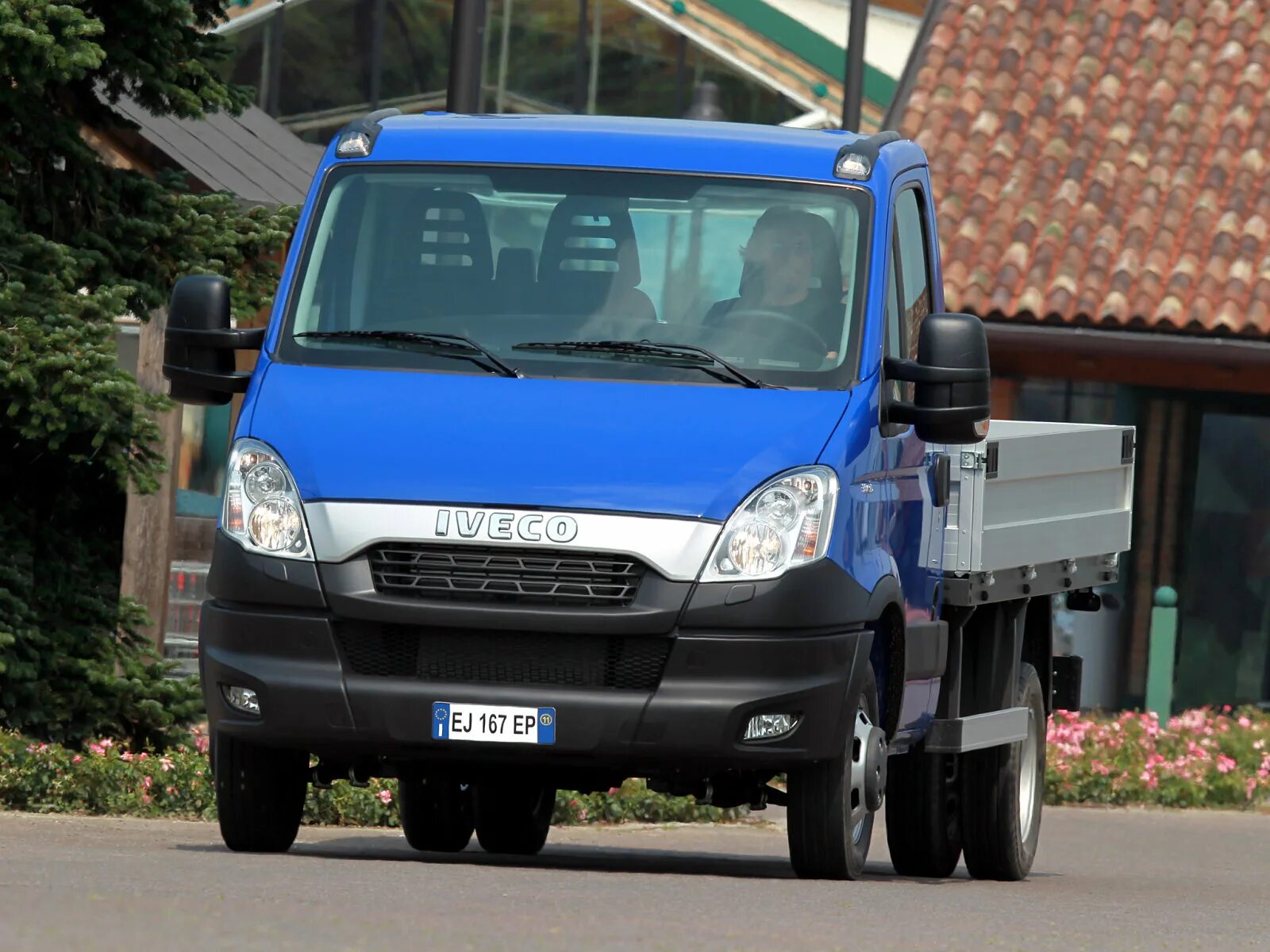 Iveco Daily бортовой. Ивеко Дейли 50c15. Iveco Daily 50. Iveco Daily 50c15d бортовой.