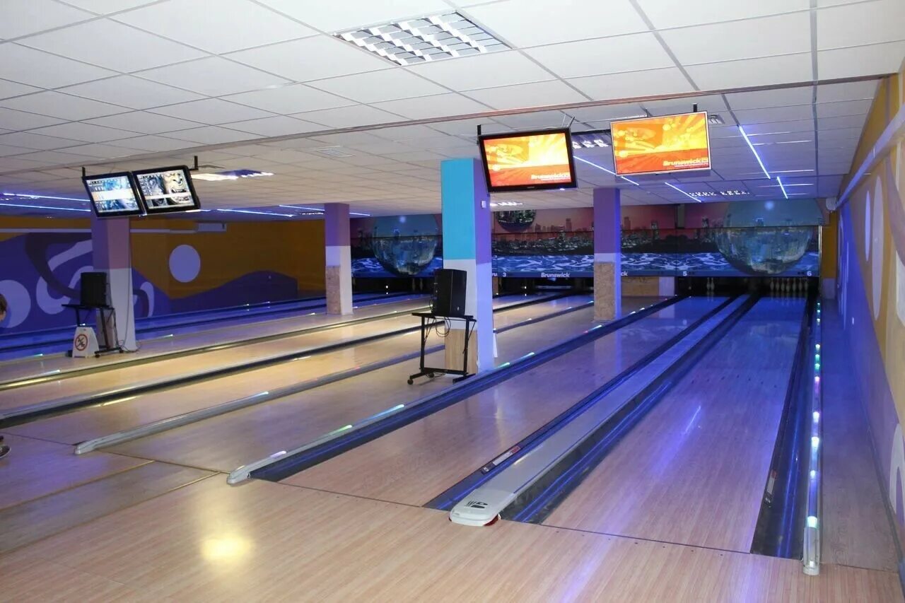 боулинг мурманск. боулинг молодечно ледовый. молодечно аквапарк беларусь. боулинг молодечно ледовый. молодечно дворец спорта.