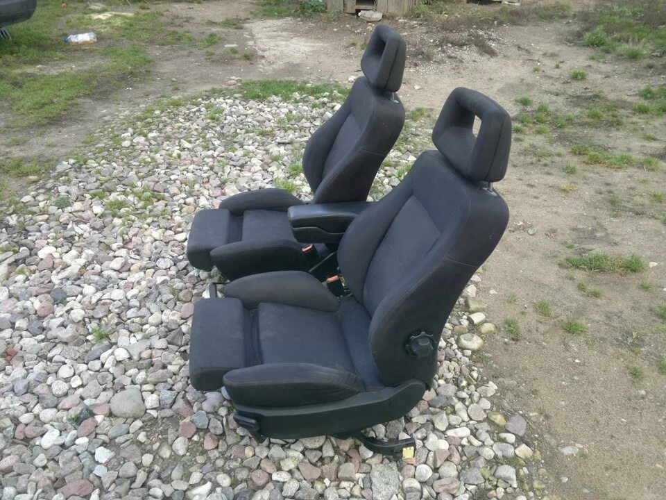 Сиденья Ауди 80 б4 рекаро. VAG Sport Recaro. А4 б5 VAG Sport сидения. Кресла рекаро Ауди.