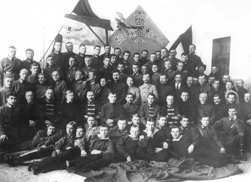 Серпуховская авиационная школа 1922 года. Плп неклиновская школа. Неклиновская лётная школа с первоначальной. Тантк бериева памятник самолету. Качинская авиационная школа 1938.