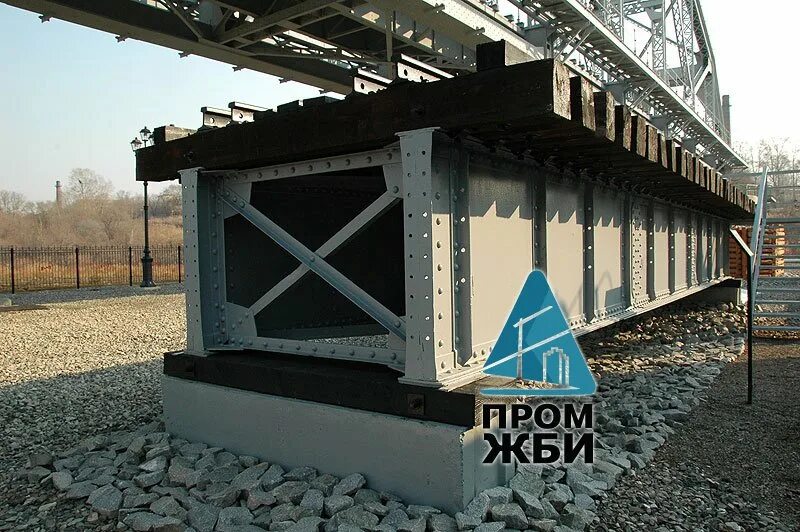 Пролетные строения путепровода в створе Коломяжского пр. через ж. д. пути Сестро