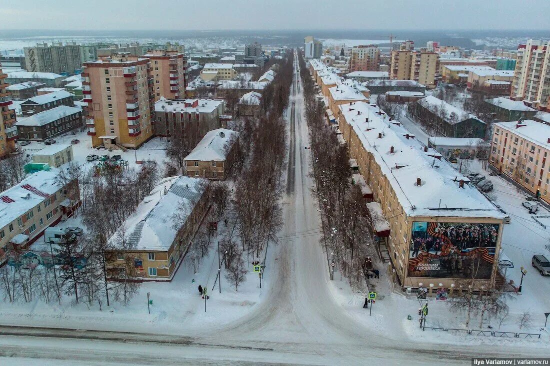 Город мирный саха якутия. Поселок алмазный саха якутия. Посёлок мирный якутия. Поселок мирный население. Рудник мирный якутия.