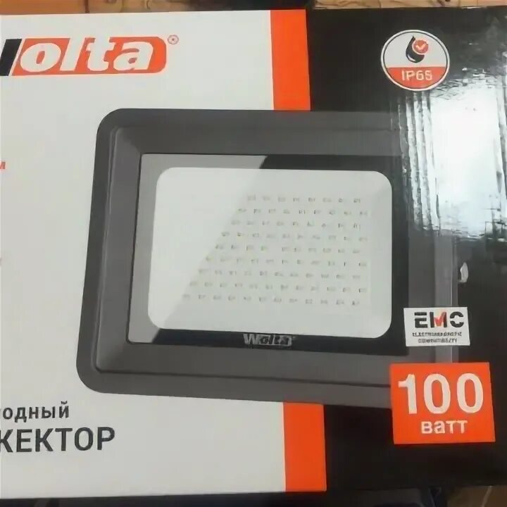 Wolta 5700k. Прожектор светодиодный wolta 100вт. wolta wfl-100w06. прожектор wolta 100 вт. прожектор wolta 50.