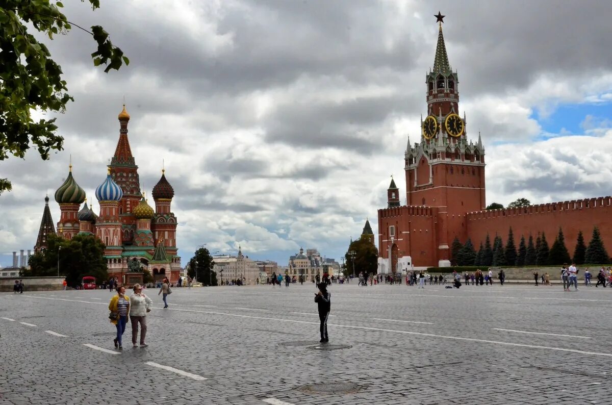 Москву видать. Кремль Москва. Москва летом. Достопримечательности Москвы для детей. Москва сейчас.