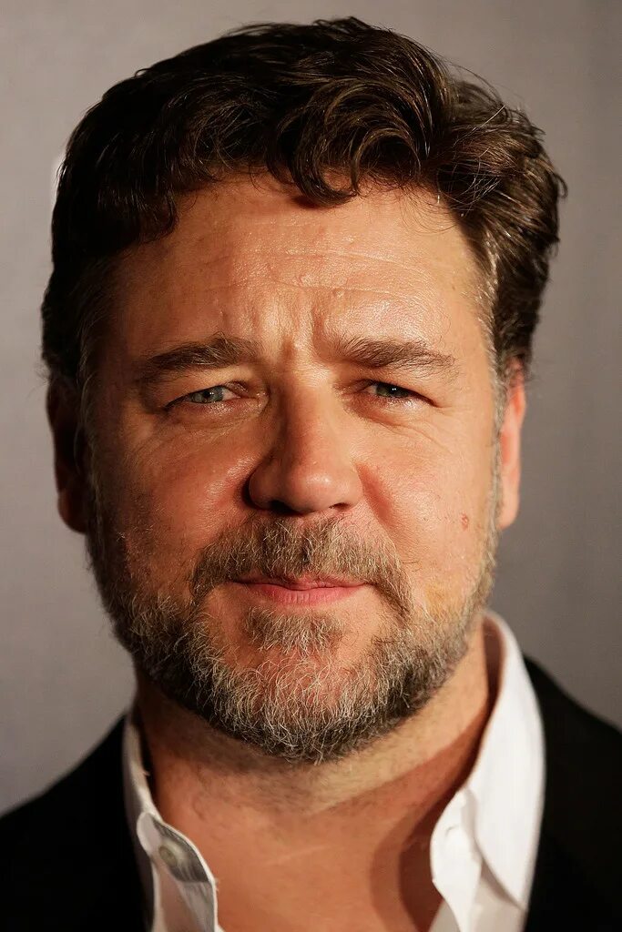 актер курт рассел. рассел айра кроу. рассел кроу 2020. курт рассел 2022. рассел кроу 2020.