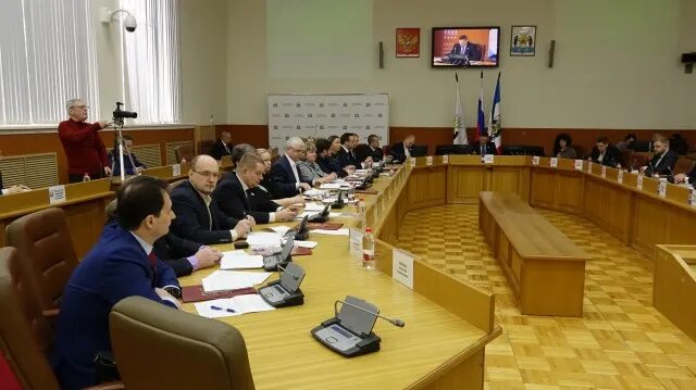 депутаты городской думы 2023. депутаты городской думы 2023. депутаты ульяновской городской думы 2023 года выборов. депутаты городской думы 2023. батов ижевск депутат.