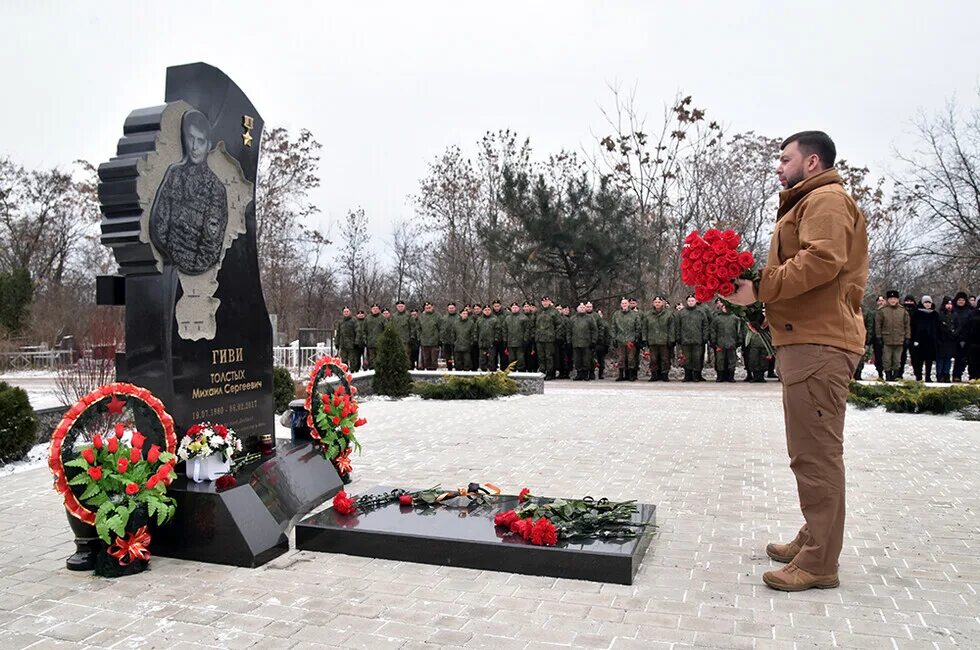 Гиви командир батальона. Командир днр гиви. Гиви комбат сомали. Гиви. Гиви донбасс.