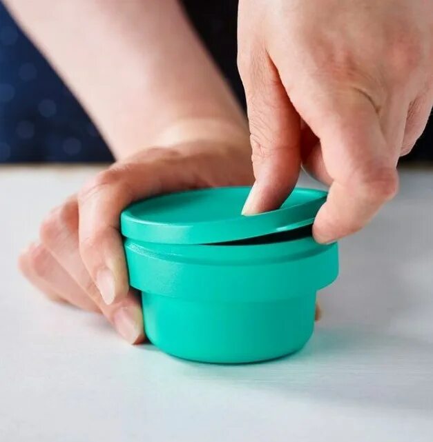 Банки tupperware. Чудо-банка 825 мл tupperware. чудо банка 550 мл tupperware. набор чудо банок tupperware. чудо банка 825мл тапервер.