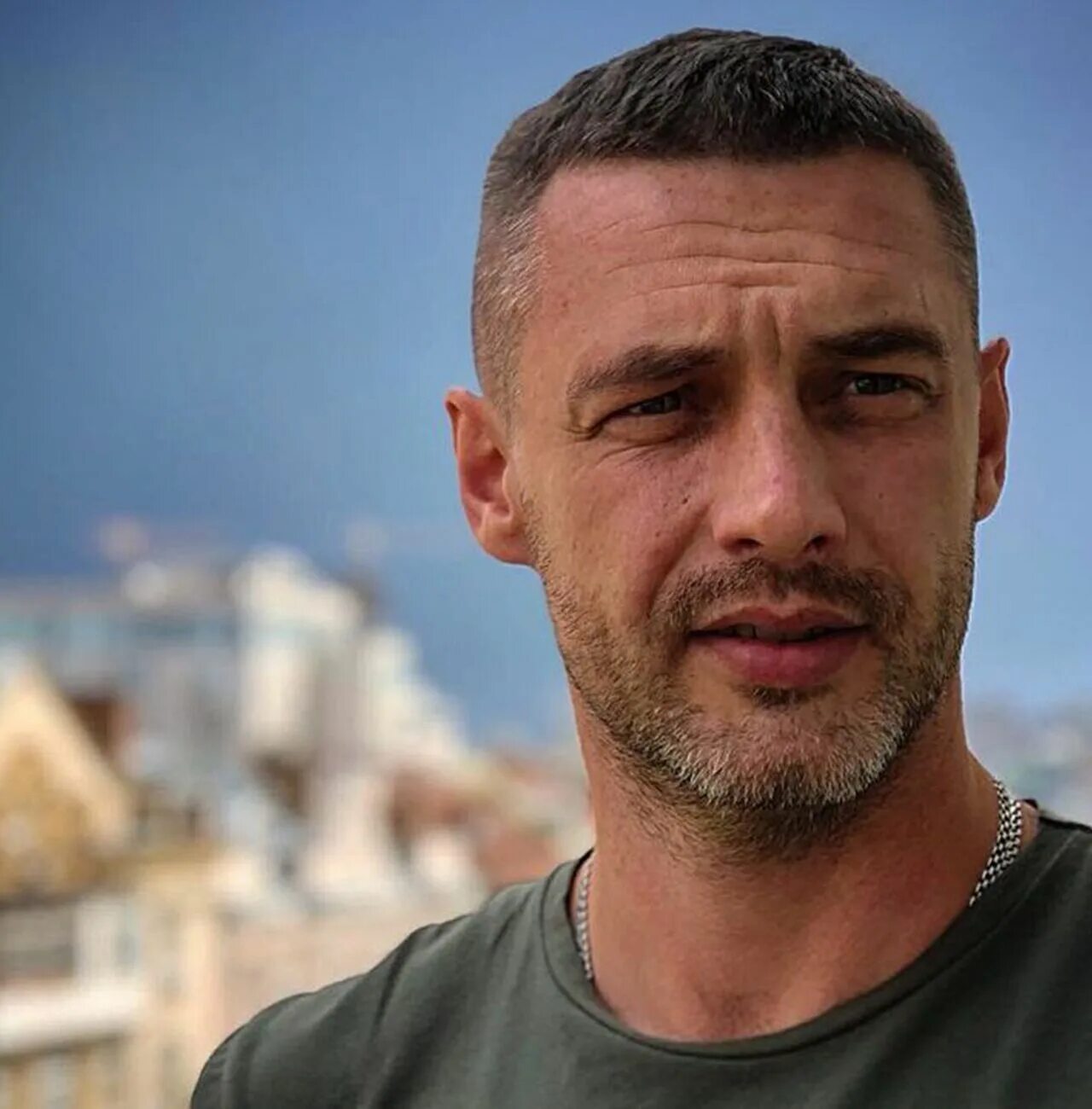 константин хабенский. актер владимир яглыч. топ 10 российских актеров. антон батырев 2021. топ 10 российских актеров.