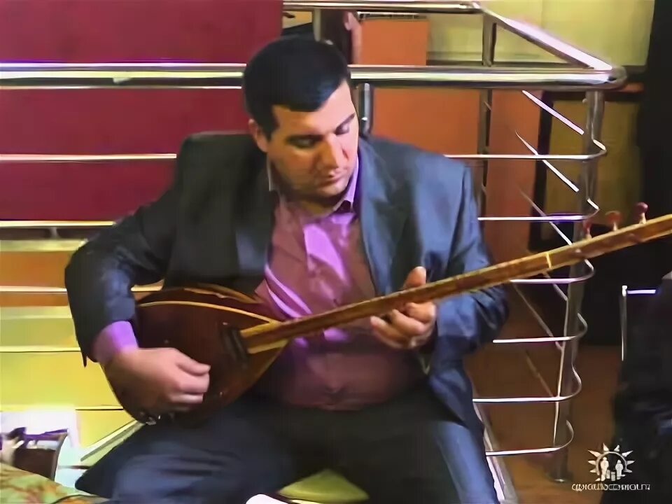 Курдские клипы. Курманджи бакури. Курдские клипы. Курдские песни мерани. Курдские песни мерани.