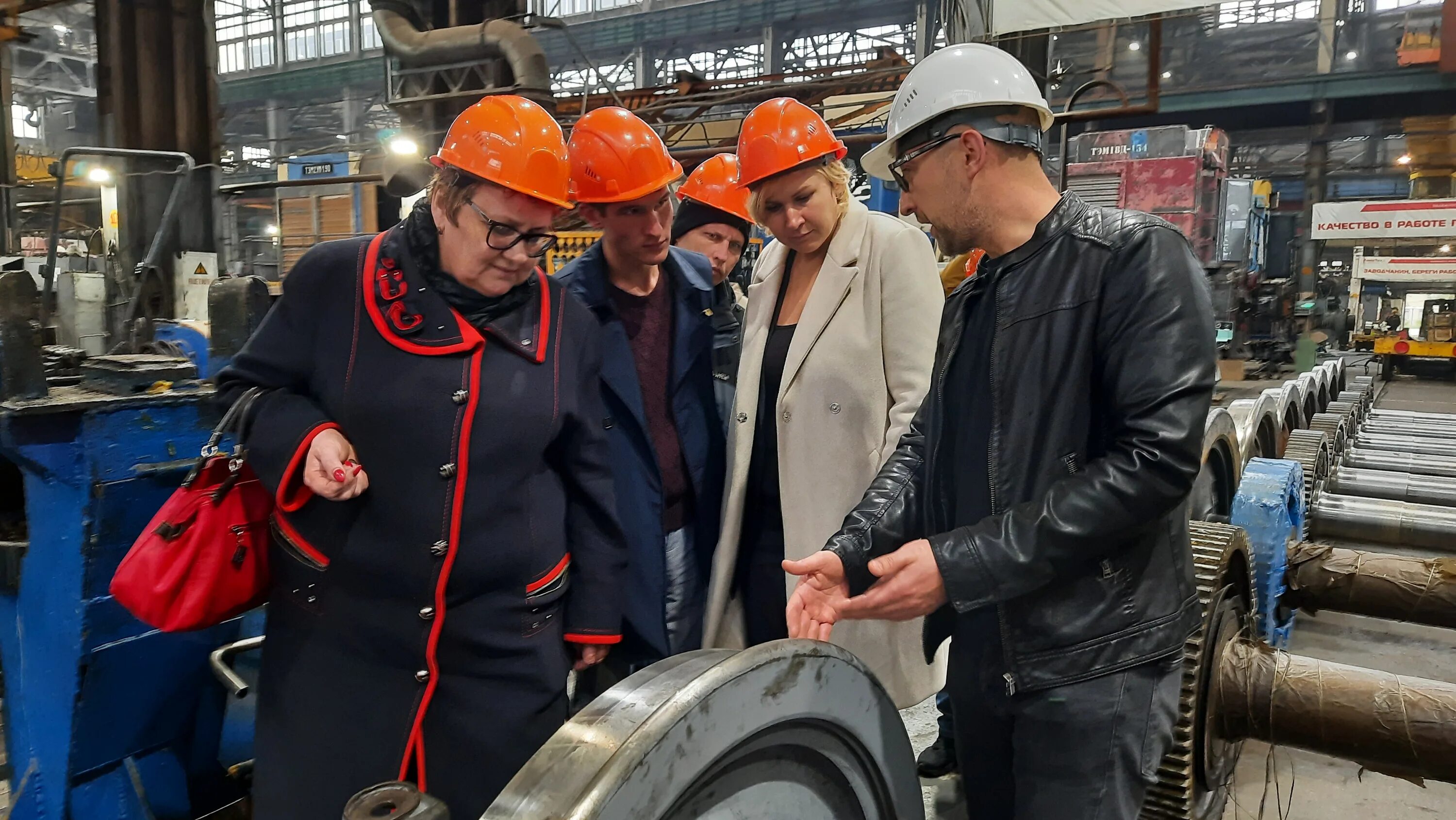Втрз. Астраханский трз. Астраханский тепловозоремонтный завод. Завод атрз. Астраханский тепловозоремонтный завод.
