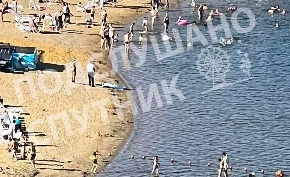 Сура пляж. Пензенское водохранилище. Пляж спутник пенза. Спутник утонул. Пляж спутник.