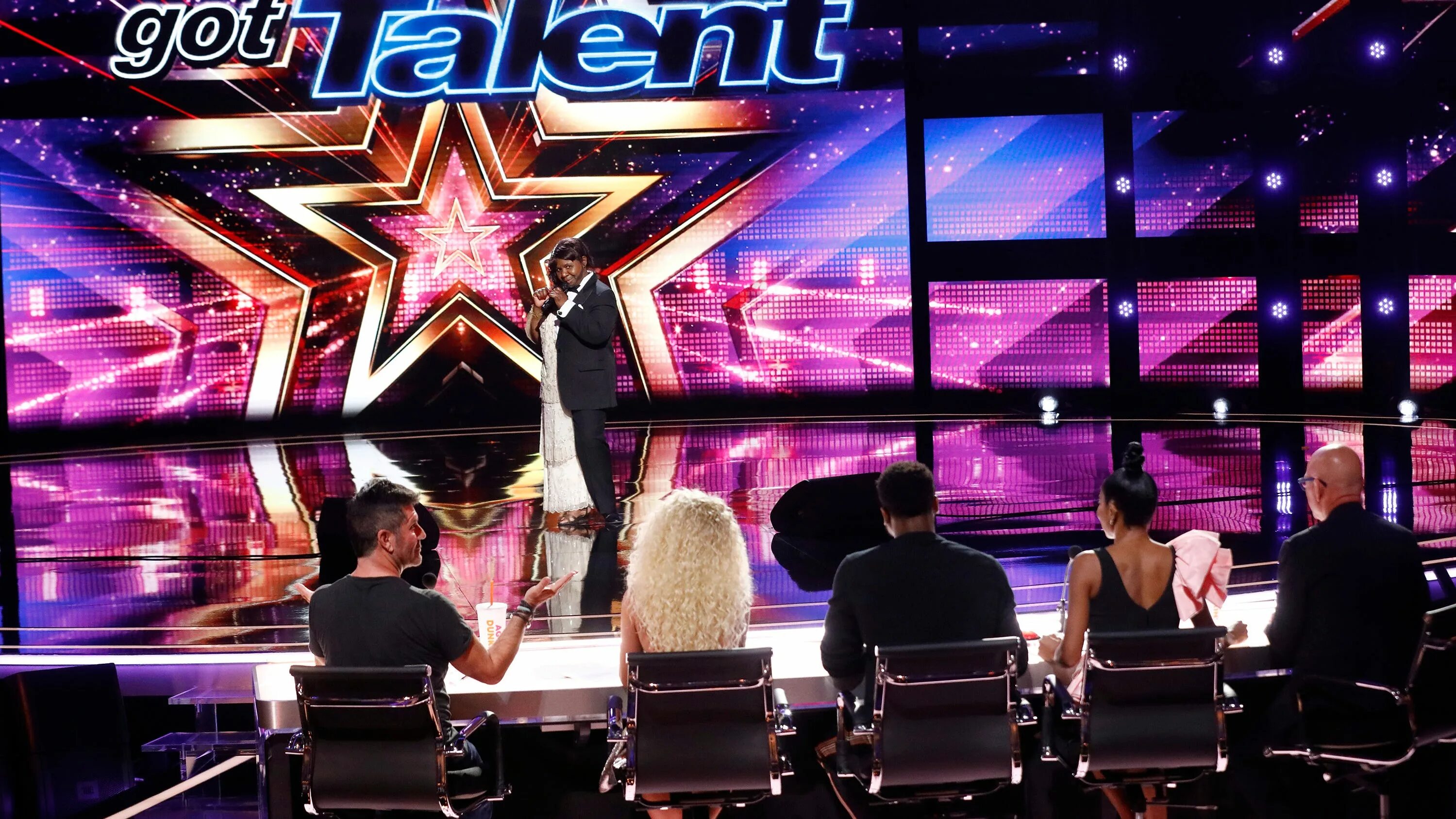 America's got Talent poster. Talent show Voice. America's got Talent 2015 постеры. Global Talent USA vse жюри шоу.