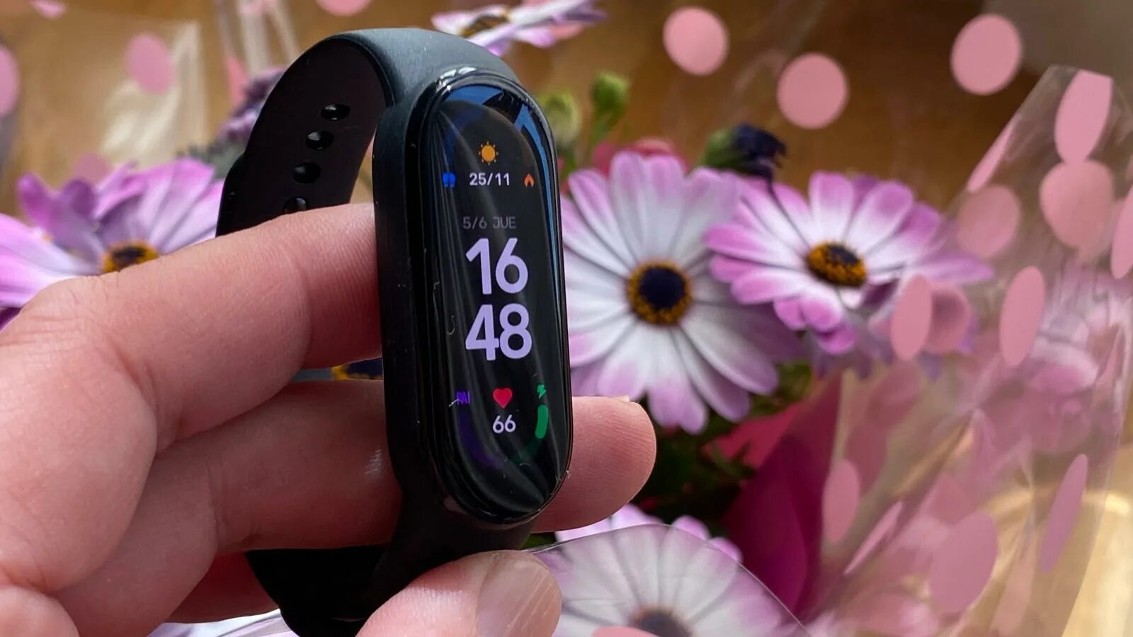 Какое приложение для xiaomi mi band 8. Mi smart 6. mi smart band 6. xiaomi mi smart band 6 xiaomi. часы xiaomi mi band 6.