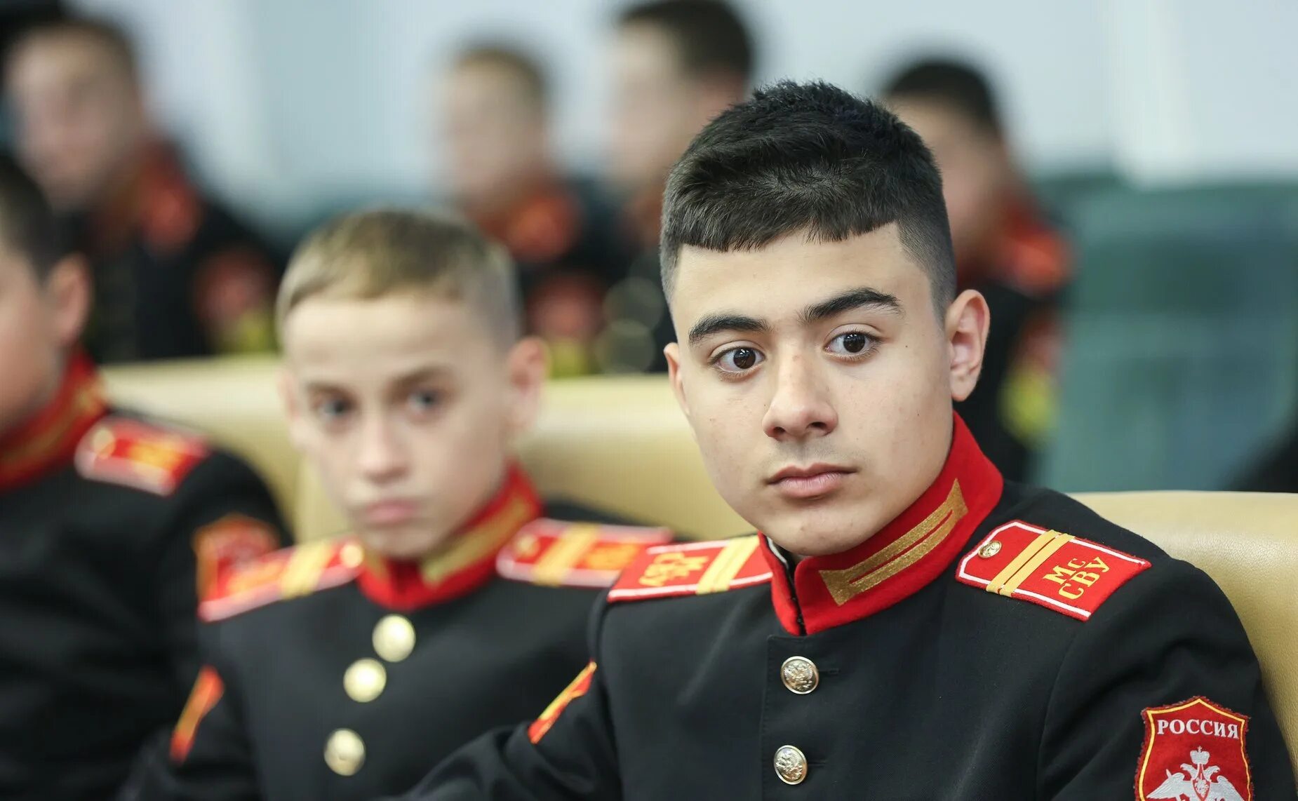 кадеты суворовского училища. учащийся суворовского училища. учащийся суворовского училища. учащийся суворовского училища. суворовское кадетское училище москва.