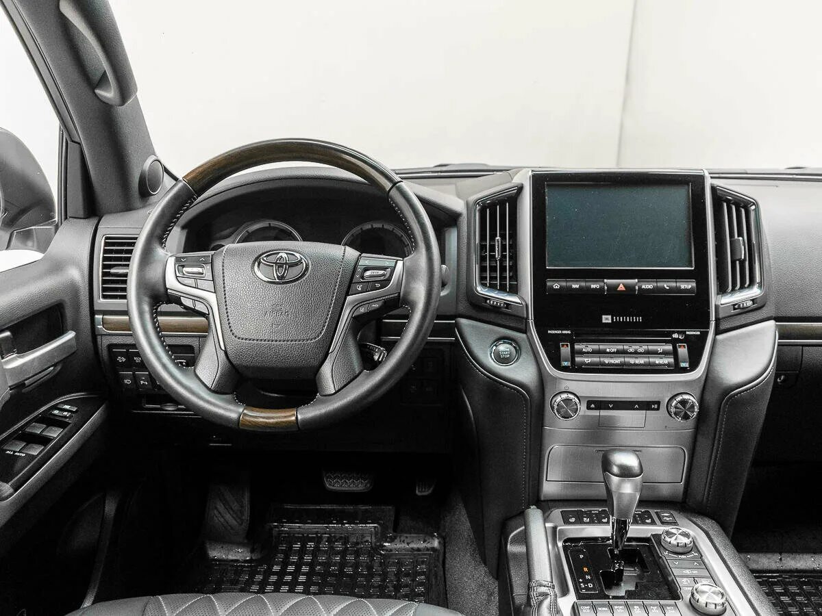 ленд крузер 200 2017. Land cruiser 200. ленд крузер комплектации. ленд крузер комплектации. Toyota land cruiser prado 300.