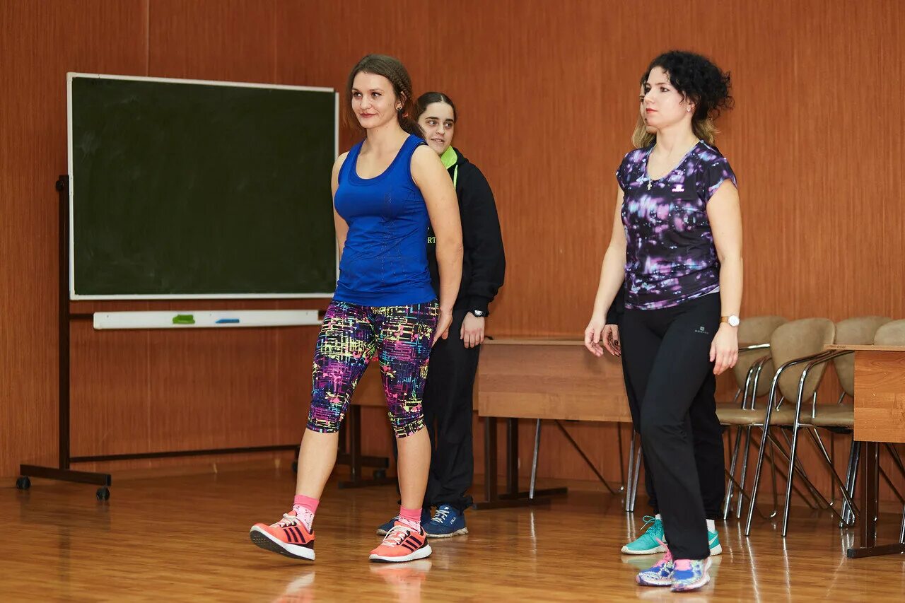 Преподаватель физической культуры. Вега физкультура тольятти. Учитель физкультуры тольятти. Учитель физкультуры тольятти. Лучший учитель физкультуры москва.