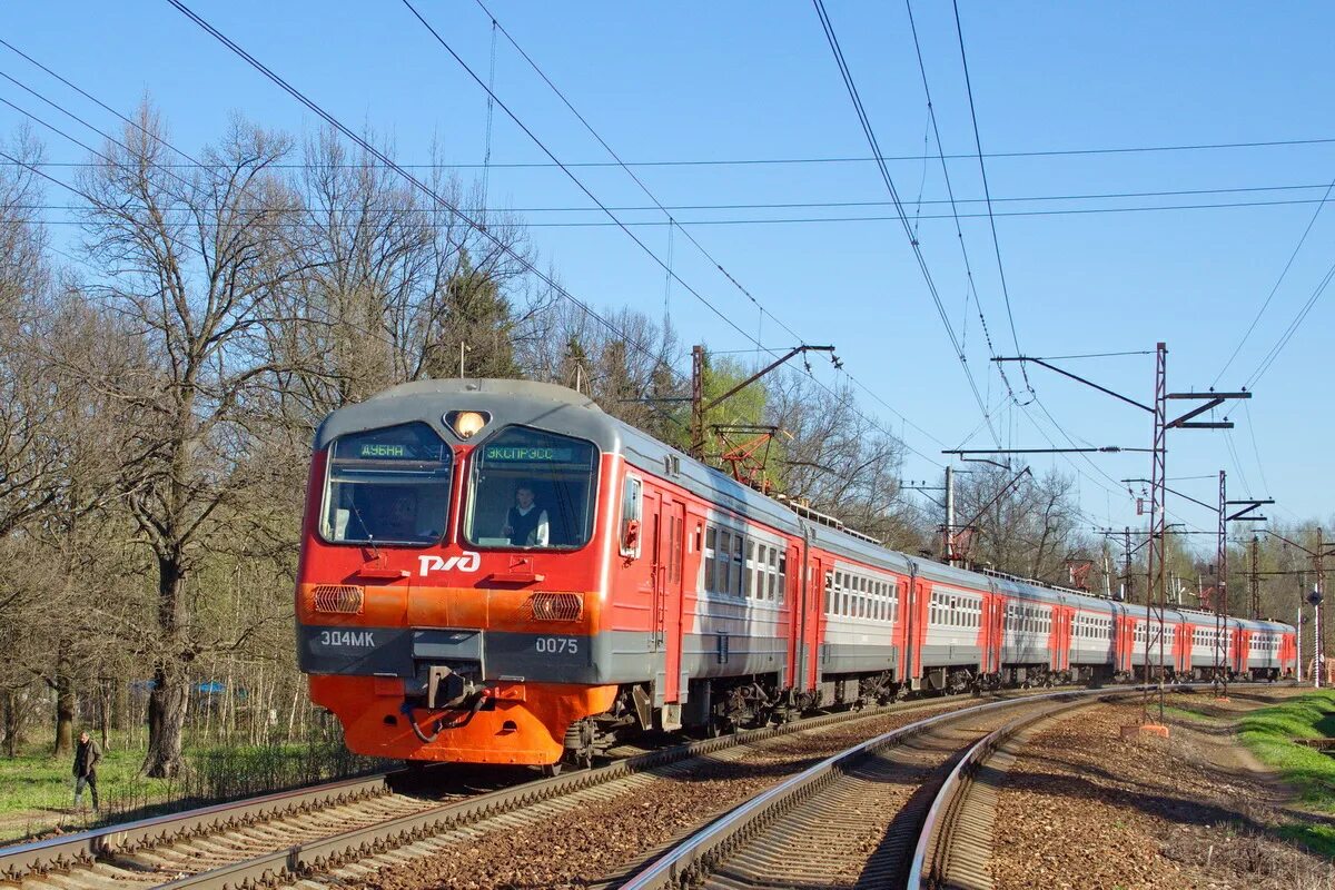 Турист савеловское направление. Эд4мк 0075. Эд4мк 0051. Эд4мк 0075 кабина. Депо Лобня МВПС.