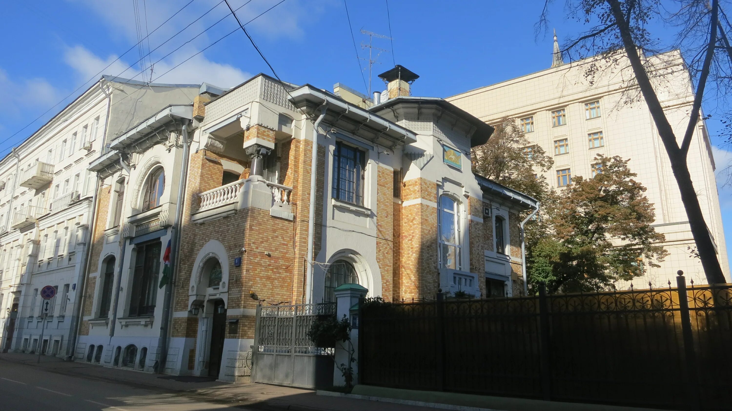 Особняк кекушева в глазовском переулке. Особняк листа в глазовском переулке. Усадьба листа. Дом кекушева в глазовском переулке. Дом кекушева в глазовском переулке.