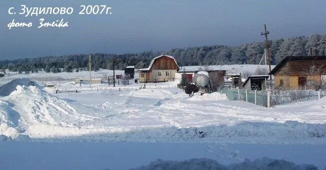 Погода зудилово алтайский край первомайский. Зудилово Алтайский край. Село Зудилово Первомайского района. Зудилово Алтайский край население численность. Поселок Зудилово Алтайский край.