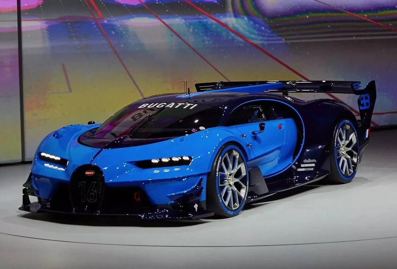 Шерон максимальная скорость. Бугатти шерон. bugatti veyron 2016. бугатти чирон скорость. бугатти шерон макс скорость.