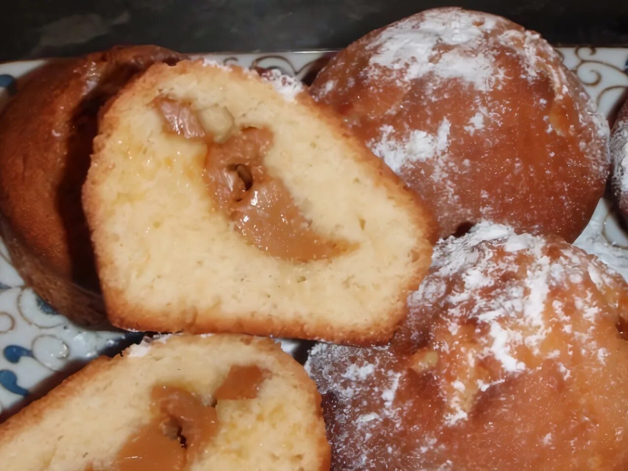 Рецепт кексов со сгущенкой в силиконовых. Кексы с вареной сгущенкой. на продажу кексы на растительном масле. рецепт кексов с вареной сгущенкой.