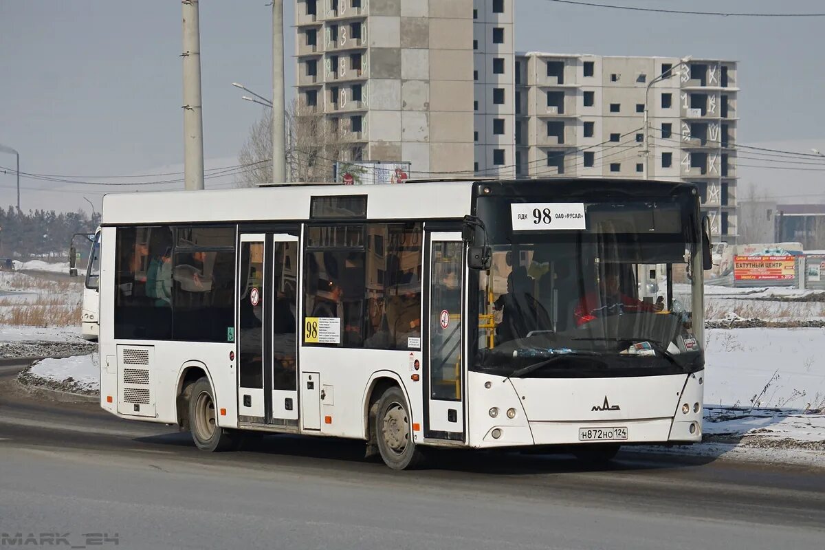 Красноярск движения автобусов 98. Автобус 98 красноярск. 98 маршрут красноярск. в.879.но.124.паз.