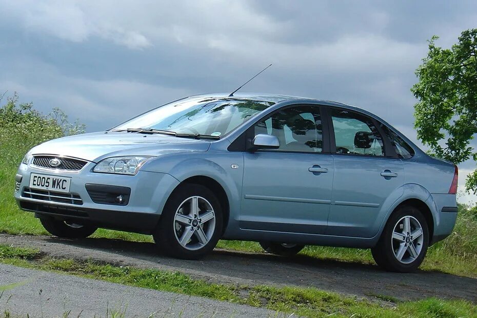 Форд фокус 2 2005 седан. Форд фокус 2005. Ford Focus 2005 седан. Ford Focus mk2 2005-2010.