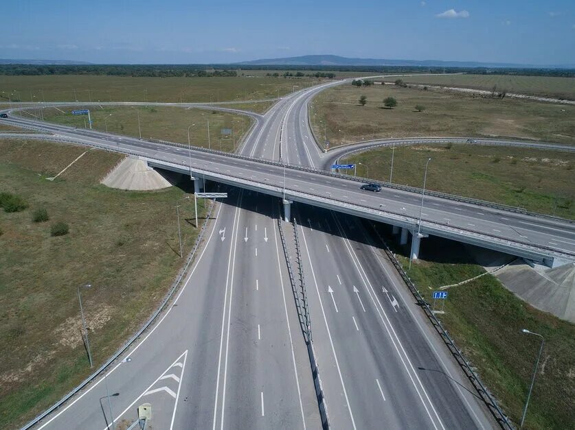 Дорога гудермес. Трасса р-217. Трасса грозный. Дорога р-217 кавказ. Дороги в чечне.