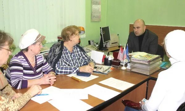 Шарипов Восточное Дегунино. Глава управы Западное Дегунино. Поликлиника Яхрома встреча с жителями. Встреча жителей в библиотеке. Поликлиника яхрома