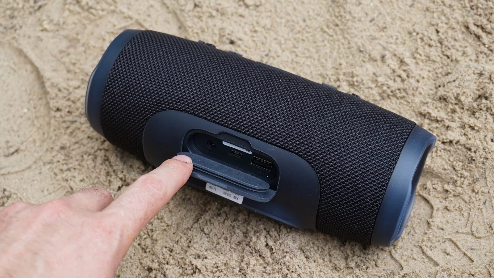 Charge 3 black. Жбл чардж 3. колонка jbl charge. колонка jbl charge 3 black. колонка блютуз jbl чардж 4.