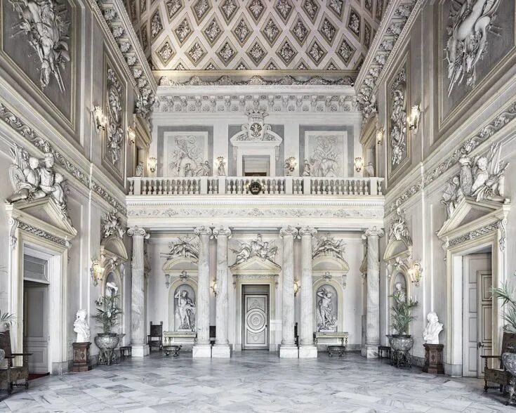 Дворец внутри фото Breakers Ballroom Ornate Room with Checkered Floor and Ceiling
