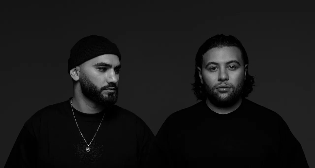 Группа hammali & navai. Птичка hammali navai клип. Ногти из клипа меня на танцпол. Птичка hammali navai слова. Vs club волгоград концерты.