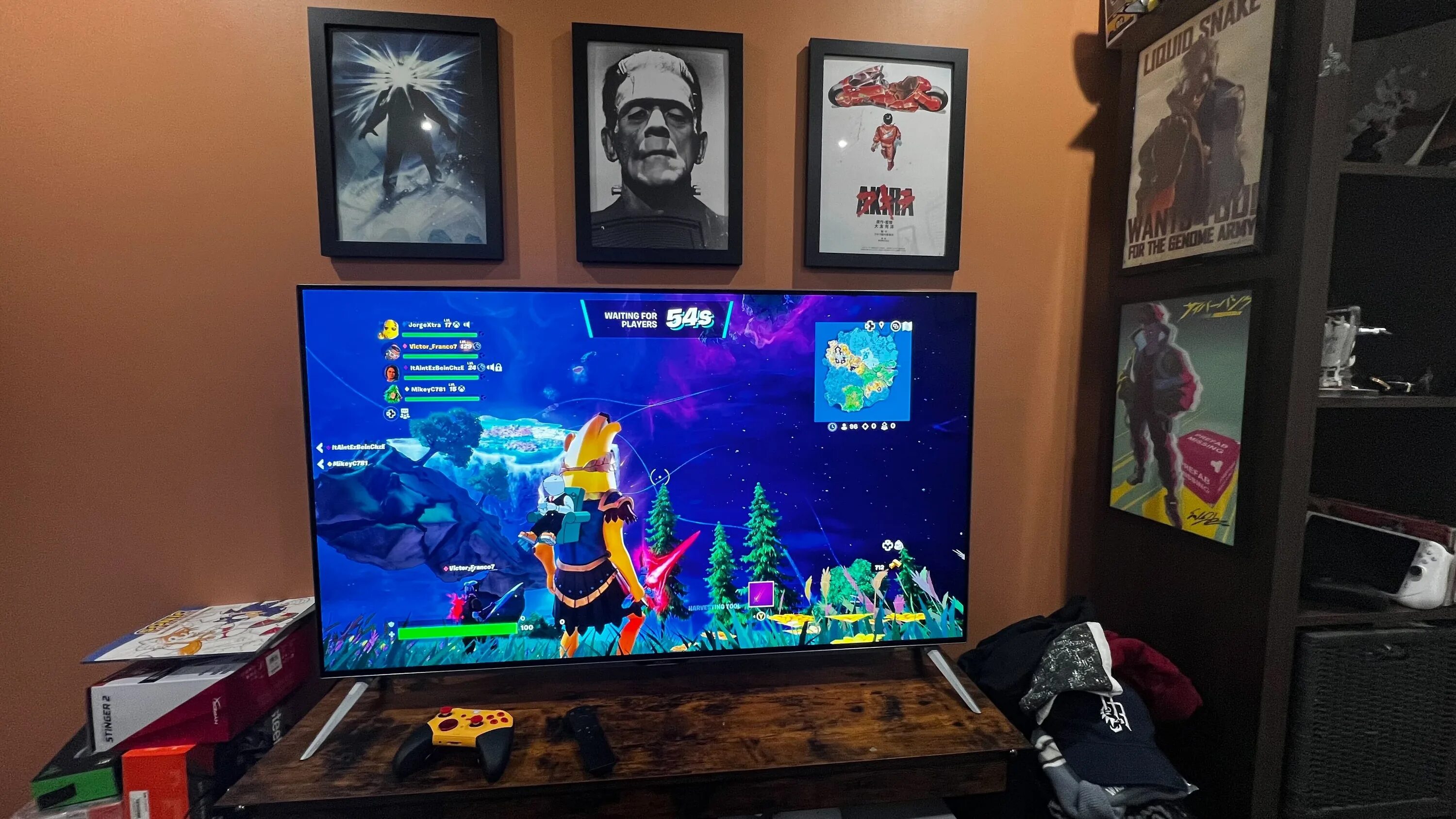 Лучший монитор для игр 2025. Hall monitor игра. aorus fo48u.