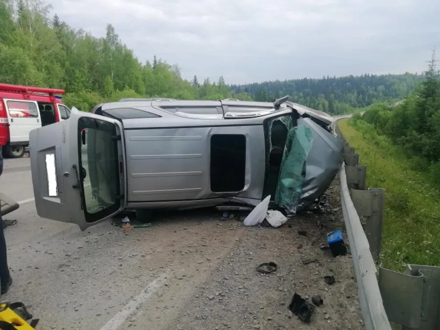 Происшествия перми и края. 02. Пермь чусовой смертельное дтп. Происшествия перми и края. Дтп трасса пермь березники.