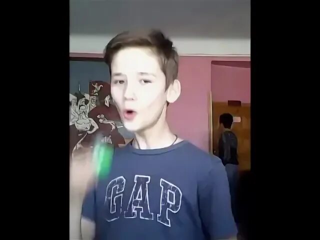 Сережа пьет
