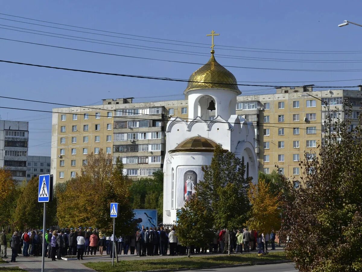 Улица героев десантников новороссийск. 2, тц «южный пассаж». 5. Памятник псковская область череха. Ул героев десантников 2.