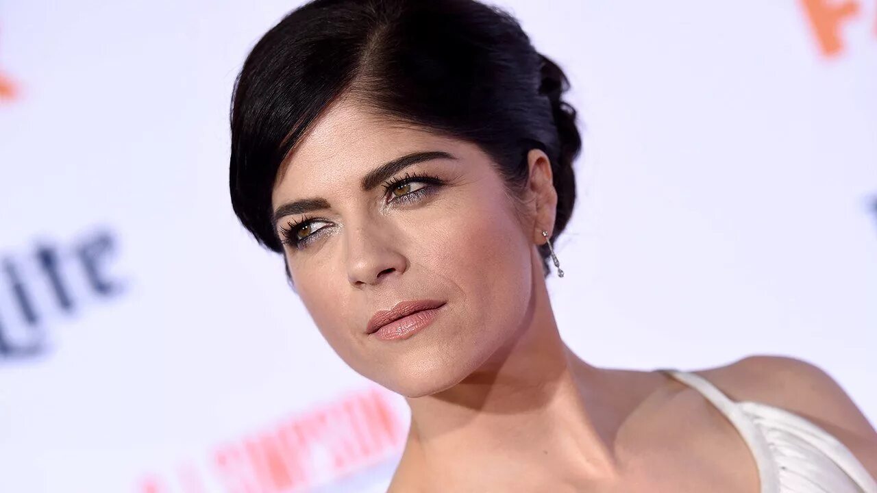 Сэльм блэр. Сэльма блэр. сэльма блэр 2025. сэльма блэр selma blair. сэльма блэр фото.