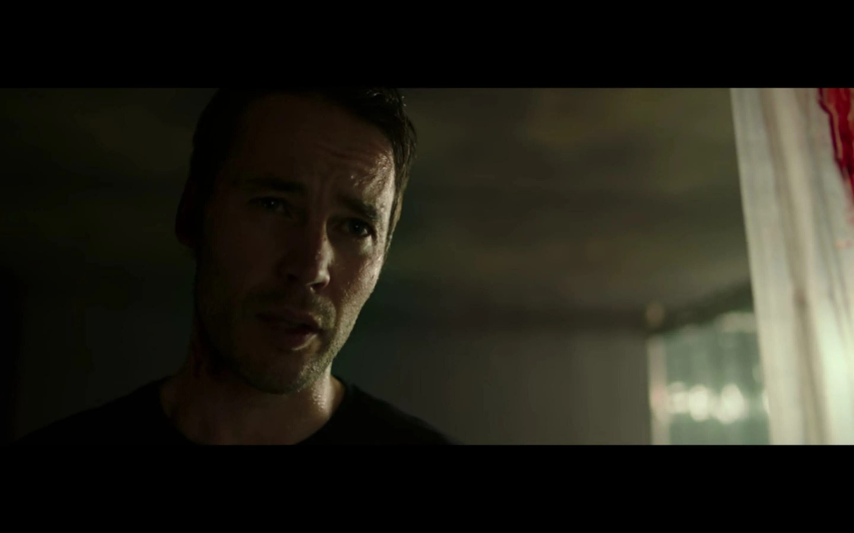 Прирожденный наемник 192. Тейлор китч наемник. тейлор китч 2025. american assassin 2017 taylor kitsch.